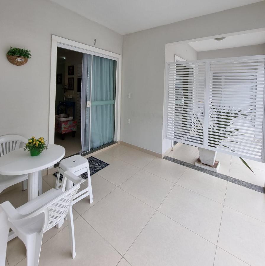 Apartamentos Proximo A Praia Бомбиньяс Экстерьер фото