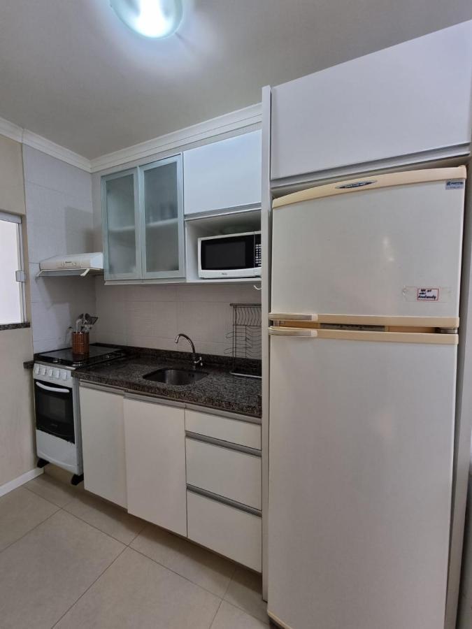 Apartamentos Proximo A Praia Бомбиньяс Экстерьер фото